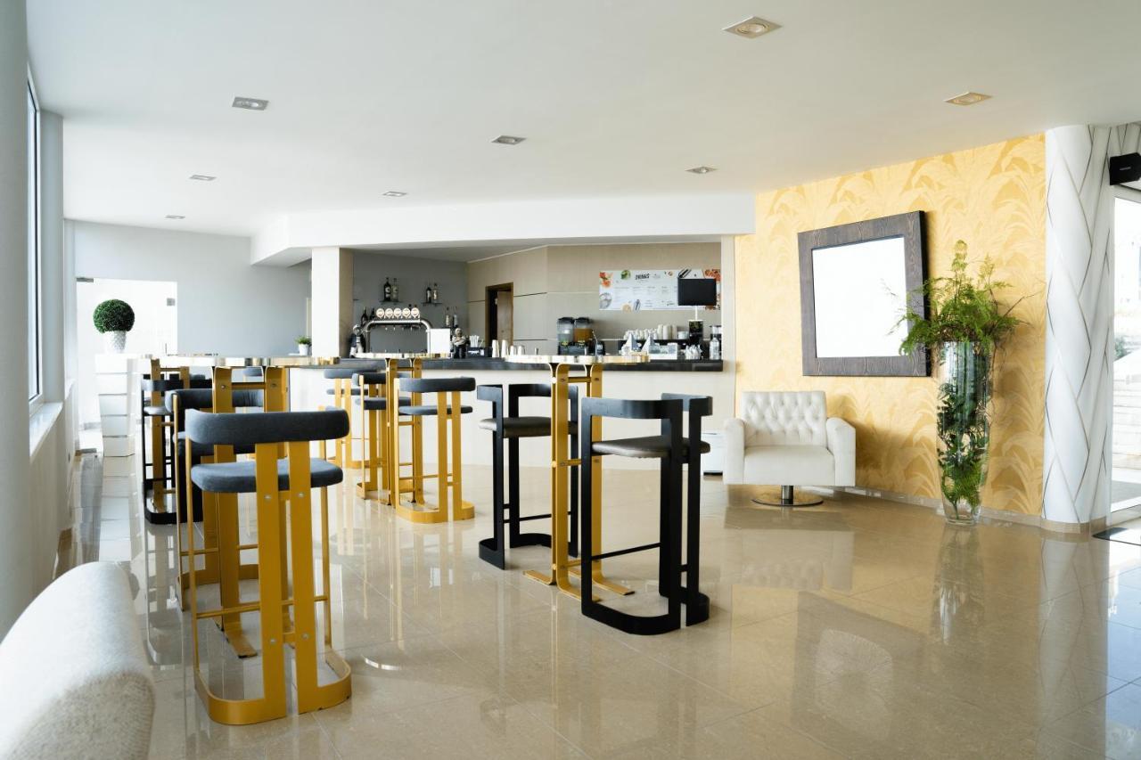 Hotel Cristal Praia Resort & Spa Vieira de Leiria Esterno foto